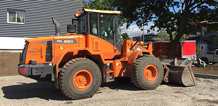 Charger Doosan DL220